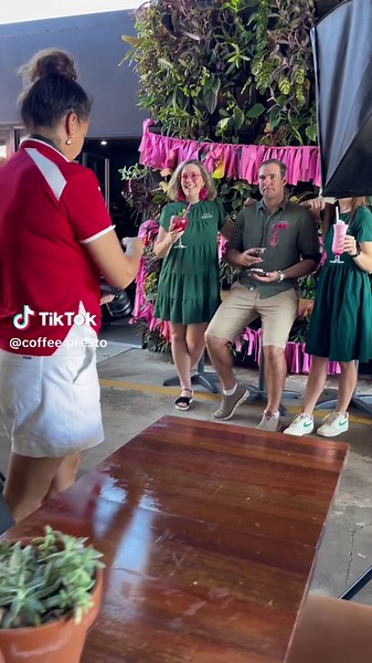 Come with us behind the scenes at Coffee Presto as we turn P!NK!! #P!NK #townsvillecoffee #coffee #tsveats #coffeetiktok #drinks #bts