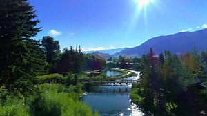 The Rustic Inn features state of the art resort amenities, revitalizing spa, innovative cuisine, year-round Jackson Hole activities and an idyllic Wyoming setting just for you. | Rustic Inn Creekside Resort & Spa at Jackson Hole