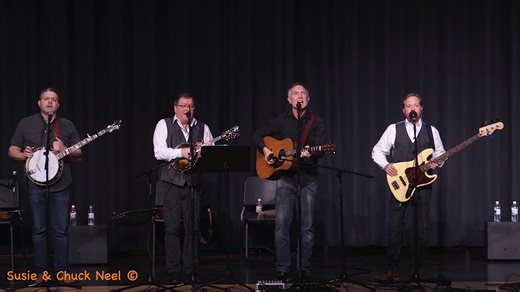 Lou Reid and Carolina - Daniel Prayed #bluegrass #gospel #music | The Bluegrass Jamboree