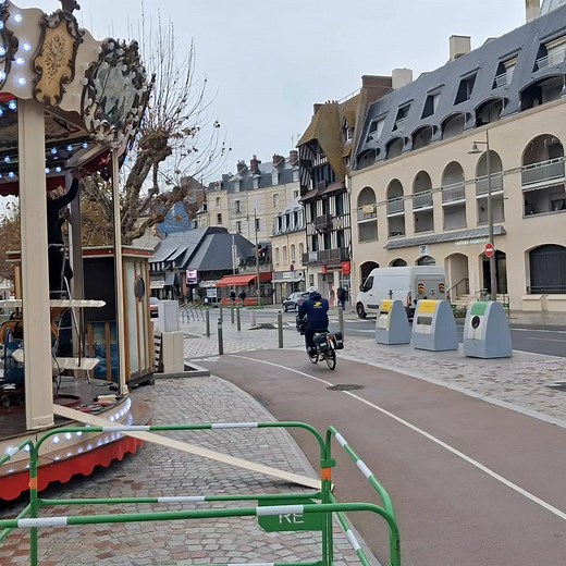 Départ du manége | Pascal Denis