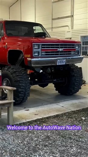 This Squarebody Sits HIGHER Than Your Expectations 😈 | #restomod #classiccar #classicvehicle