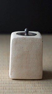 12K views · 155 reactions | Hey, I am Shinobu Hashimoto! In this workshop I will show you how to make a Japanese cooking pot. These clay pots are a very big part of Japanese daily life and extremely popular. We place a gas stove on the table, and eat various dishes from them together. So you can pretty much find them anywhere you go. Learn more: https://www.rfr.bz/f9a314e | The Ceramic School | Facebook