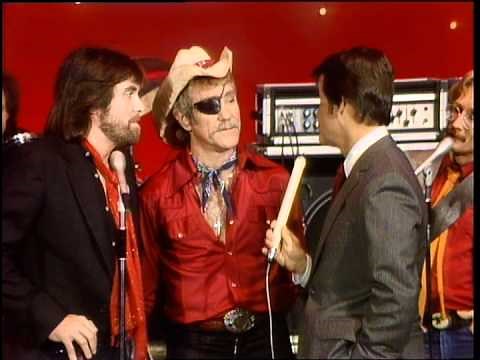 Dick Clark Interviews Dr. Hook - American Bandstand 1981