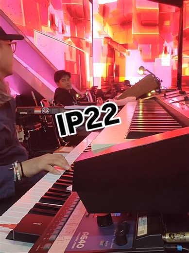 Seperti biasa, sblm GR Dramus Akbar Family, diskusi dulu lagu