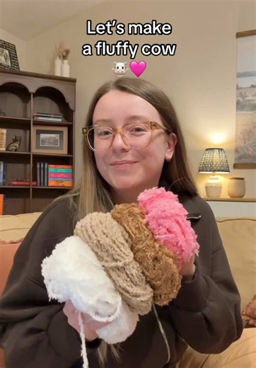 New obsession: fluffy cows🐮🩷 Cow pattern by @johannamigurumi Yarn from @premieryarns Crochet hook from @hookedbyholtby #hooksandheelers #amigurumi #crochetideas