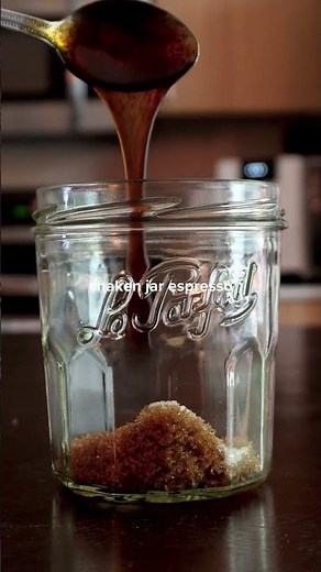 Easy and quick coffee drinks to try this summer when you've got places to be ☕️