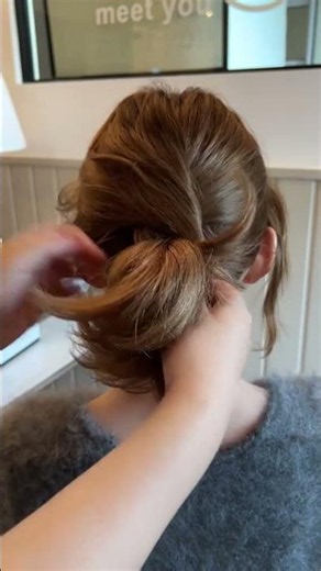 Short Hair Can't Braid? Try This Twisted Updo With Decorative Bobby Pins#hairclip#hairstyle#haiclips