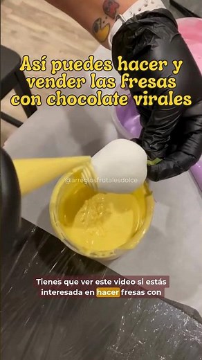 How to make chocolate-covered strawberries at home #strawberries #chocolate #desserts