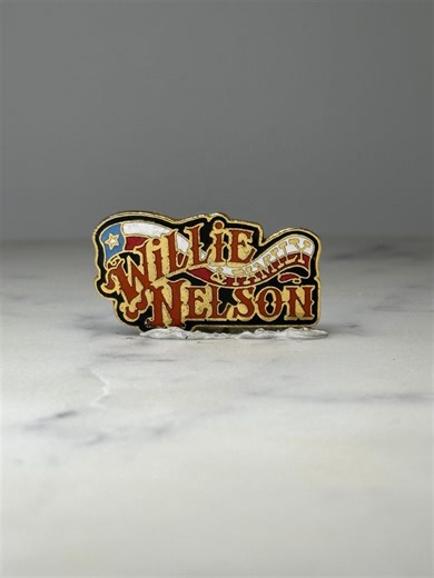 Willie Nelson & Family Enamel Pin: Gold Tone - Country Music Accessory - Etsy