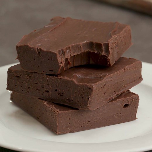 36K views · 450 reactions | Our Boozy Chocolate Kahlua Fudge will be a hit at your next party! | New Idea Food | Facebook