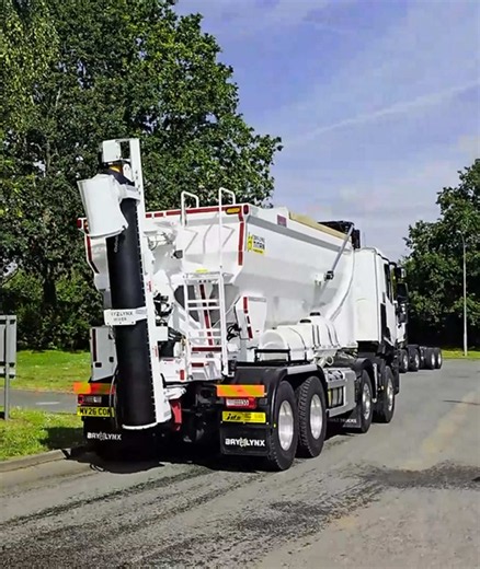 ANOTHER TITAN HITS THE ROAD Another Bay-Lynx Titan has left our facility; this one is heading to MV Concrete. Built to perform, engineered to last and ready to get straight to work, this Titan is another powerful addition to their business. With the latest Bay-Lynx features, Hardox strength where it matters and the flexibility volumetric operators need, MV Concrete are now ready to deliver with even more control, consistency and confidence on site. A huge thank you to Matt, Stacey and the MV Con