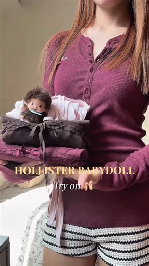 Andy on Instagram: "#hollister #tryon #minihaul"