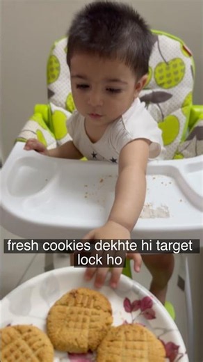 Homemade Oats Almond Cookies for My Baby 👶🤤🍪 #homemade #healthysnacks #motherdaughter #love