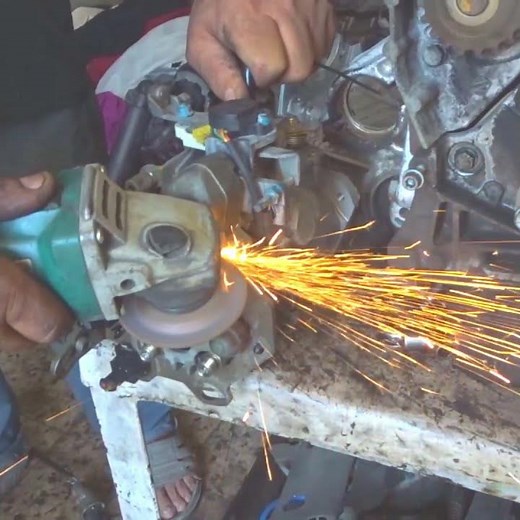 Enlever L'anti Démarrage. sécurité pompe diesel / إزالة امان مضخة الديزل واستبدال بصمام كهربائي