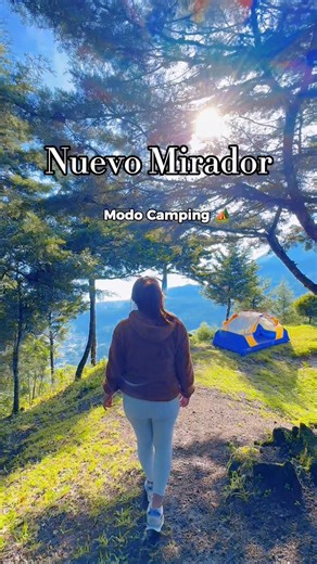 ✨ Vive una experiencia única frente a las maravillas del Lago de Atitlán y sus majestuosos volcanes. Un lugar donde la naturaleza, la aventura y la tranquilidad se unen en perfecta armonía. | Guatemaya Travels
