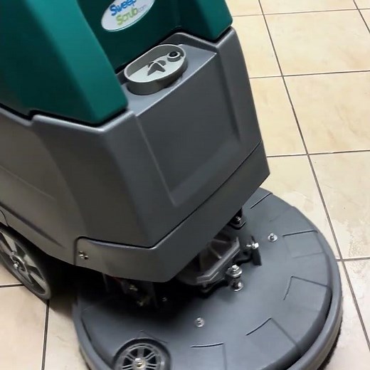 How to Use Your SSRLA510S 20” Walk Behind Floor Scrubber to Pickup Spills #cleantok #cleaning