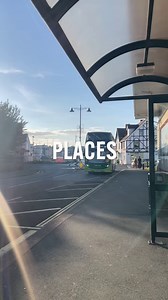 CAR FREE ITINERARY - EXPLORE THE ISLAND BY BUS 🚐 Leave the car at home and discover the Island's highlights by bus, with Southern Vectis - the island's buses serving routes all over the Isle of Wight.🤩 Here are a few options travelling from our East Cowes Terminal. For a 48 hour itinerary, check out our blog: https://shorturl.at/R2PSi 🚢 Visiting today? Make use of our #WorldCarFreeDay offer - £12.50 adult and £6.20 child day return (valid in both directions from any Red Funnel terminal): http