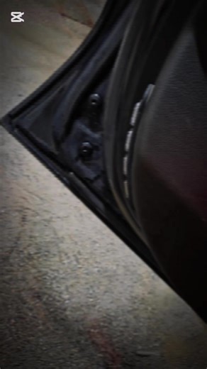 Just when we thought the PatrolSM Flex couldn’t get better… IP67 fully submersible. Fully bendable. Practically indestructible. $45 Canadian. @Alexandre Bélanger mounted his on the driver’s door panel - white flood amber flash when the door opens. Instant visibility. Zero bulk. Clean install. Be Seen. Be Safe. 🇨🇦 #FleetLighting #TowLife #WorkTruck #EmergencyLighting #CanadianBusiness