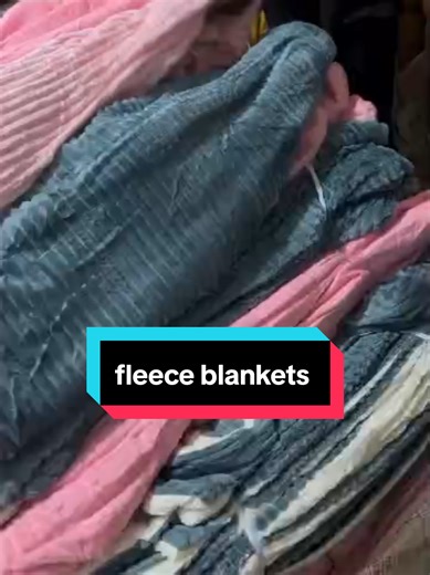 fleece blankets with fair inside $6 263 78 249 2789...moq 10 pieces #fleeceblankets #fleece #readilyavailable #groupbuying #fyppppppppppppppppppppppp