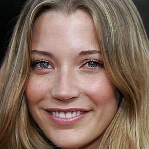 Sarah Roemer Husband 2026: Dating History & Exes - CelebsCouples