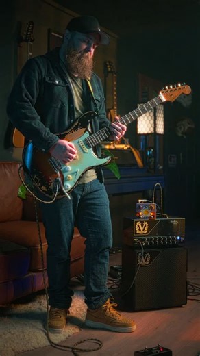 Jamie Morrissey on Instagram: "Heres a Hendrix - "Who Knows" Jam with the new mk4 version of one of my favourite pedals, the @jampedals RetroVibe. This new version has all the same killer sounds I love from the retro vibe plus some great new tricks like Tap Tempo, Wider Range on the depth and speed controls and a fun ramping function. For this jam I just dialed in a sound I liked and ran it straight into the front of the @victoryampsuk MKX with the @fender Mike McCready strat. A big thanks to Ja