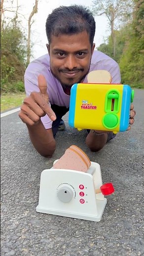 2 mini pop up Toaster playset testing |