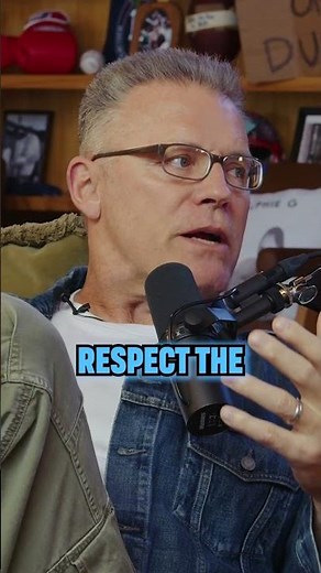 Howie Long Shares His Special Brotherhood With Terry Bradshaw #nfl #fox #brotherhood