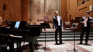 Washington, templomi koncert, Nélküled című dal a Virtuózokkal. | Dolhai Attila Hivatalos Oldala