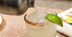 Here's How to Make the Best Keto Margarita