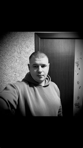 Відео користувача ukraina_1993_ (@ukraina_1993_) з композицією «original sound - real_deri_nfund»