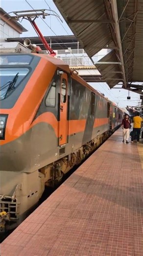 Duplicate വന്ദേ ഭാരത് 😮‍💨 | വന്ദേ ഭാരതിൻ്റെ ചാത്തൻ🥵