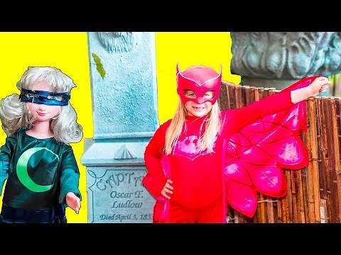 Assistant Plays Hide N Seek with PJ Masks Luna Girl and Minnie Mouse