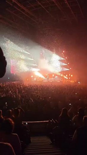 Rend collective build your kingdom here