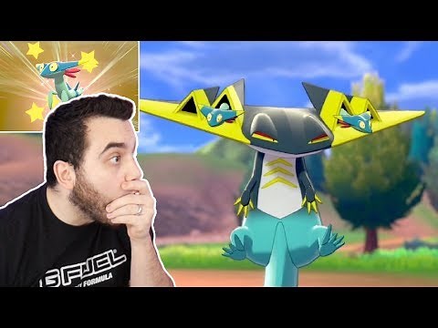 INSANE SHINY DREEPY! SHINY DRAGAPULT in Pokemon Sword and Shield!