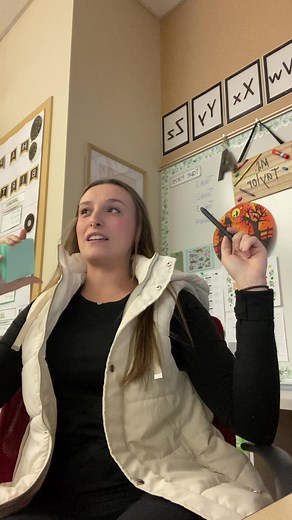 Teacher Mind Reading Trick with Sticky Note Challenge