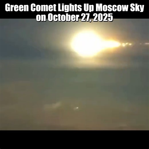 Green Comet Lights Up Moscow Sky on October 27, 2025 Residents of Moscow observed a vivid green comet streaking across the night sky on October 27, 2025, captured on video and widely shared online. The bright celestial visitor glowed for several seconds as it passed through the atmosphere. Russian authorities have not issued any statements regarding the event. Socials & Support: Telegram, Instagram, Facebook, X, Buy me a Coffee 👉 @tmisglitching | The Matrix is Glitching
