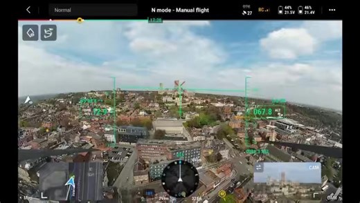 Another day #drone #flying complete in #Lincoln. Our pilots couldn’t sign off without sharing a “drone pilots view” of our stunning city. If you’re interested you can see the difference between the #fpv #camera and the main gimbal cam. #dronesforgood @LincsCOPter | Lincolnshire Police