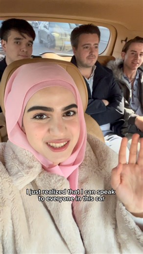 Mahya Mirsadeghi on Instagram: "Speaking 5 languages with 5 people at the same time!"