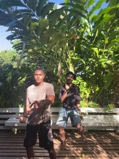 Fiji & Polynesian Dance Meets Brazil: Island Rhythm Mashup