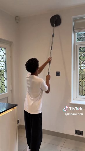 Best Mop for Cleaning Walls Efficiently