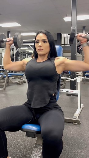 Taneth Gimenez on Instagram: "Only staying active will make you want to live a hundred years. 🚀🚀 shoulder workout wearing @jednorthwomen super comfy set ! ➡️(Db press, upright row, rear delt fly, cable front raises, lateral raises ) ⬅️ 4x 12 each ! 💪🏼💪🏼💪🏼 - #TanethFit #jednorthwomen #motivation #upperbody #workout #shoulder"