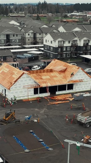 Introducing Woodburn Petro. A new commercial development designed to support the needs of a growing community. Located in Woodburn, Oregon, this ground-up commercial development includes the full construction of a new fuel station and convenience store designed to serve both local residents and highway traffic along the Woodburn–Estacada corridor. The team has made major progress completing the installation of the fuel tanks and are now working on the convenient store. From sitework to vertical 