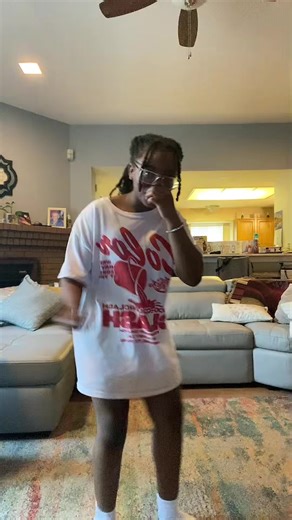 Learning tik tok dances with the niece. dc: idk