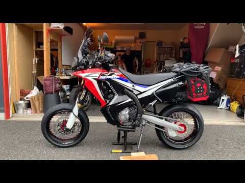 【タイヤ交換作業編】CRF250 ラリー モタード化計画：CRF250 RALLY MOTARD MODIFY