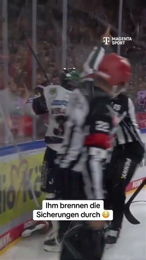 Übler Crosscheck 😳