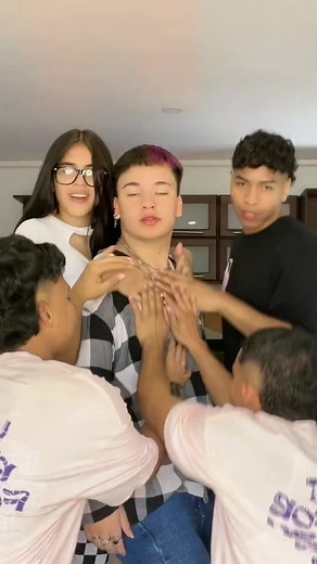 Nos encanto conocerte 🫶🏻🥰🥵 @soyandreyhenao #fpyシ #parati #viral #theflowhouse