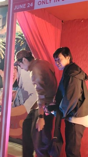 Don Matteo:Mga sikat na Director at Drags to Riches Premiere Night