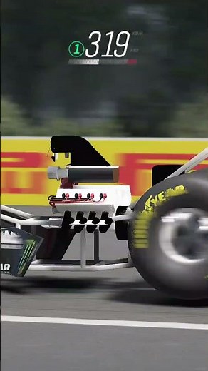 Mercedes F1 2026 vs NHRA Top Fuel Dragster | DRAG RACE
