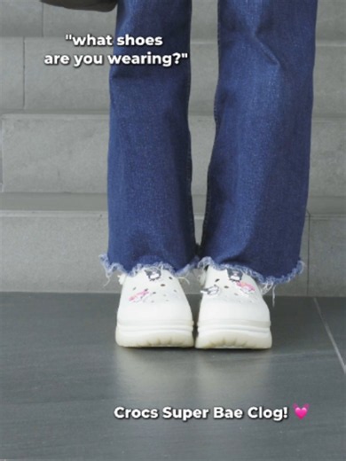 Crocs Comfort Shoes: Lightweight Style for Everyday Wear