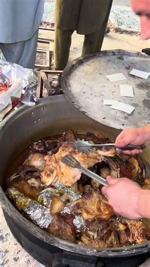 Kpk Special Laham Dampukht Platter | Tender & Delicious Mutton | Hakeem Khan Restaurant #shorts